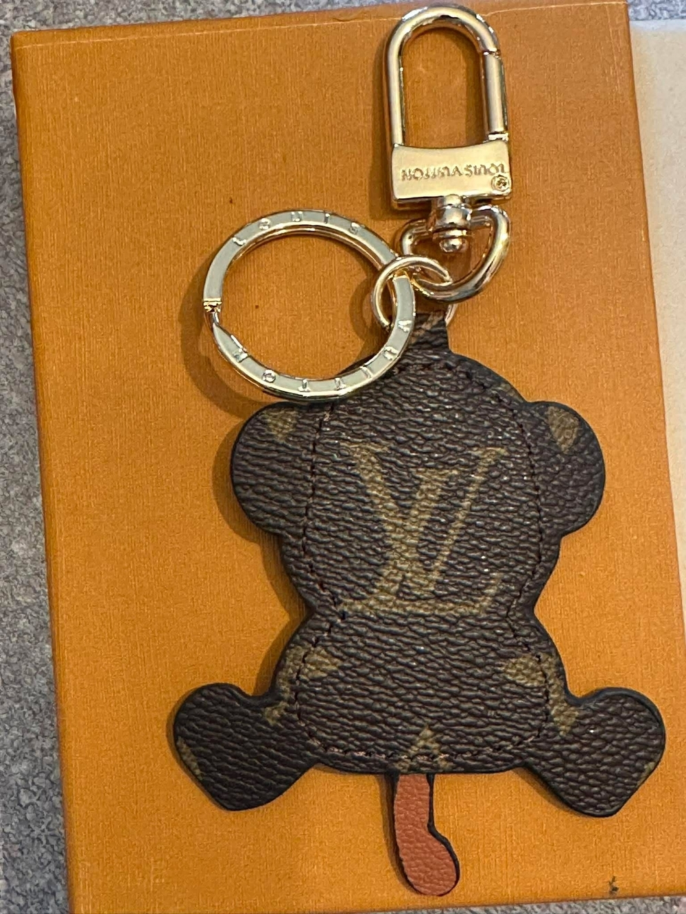 Louis Vuitton Brown Monkey Keychain Card Holder Charm - Picture 2 of 3